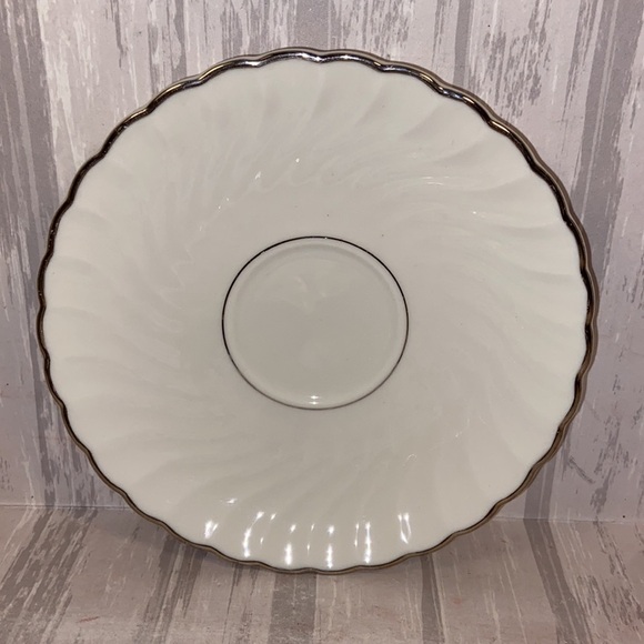 Vintage Syracuse China Charm Dinner Plate and Saucer Platinum Rim - Picture 4 of 5